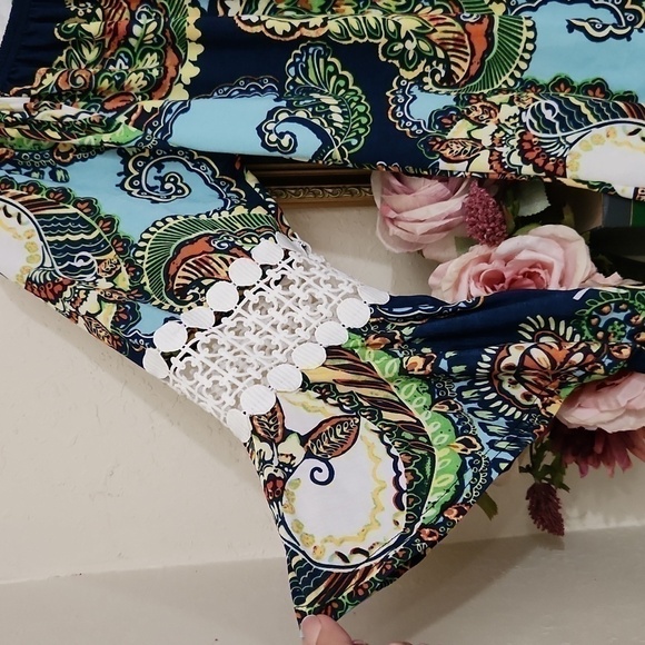 Boutique Bohemian Tunic Pinwheel Sleeve Lace Casual Park Party - Picture 2 of 8